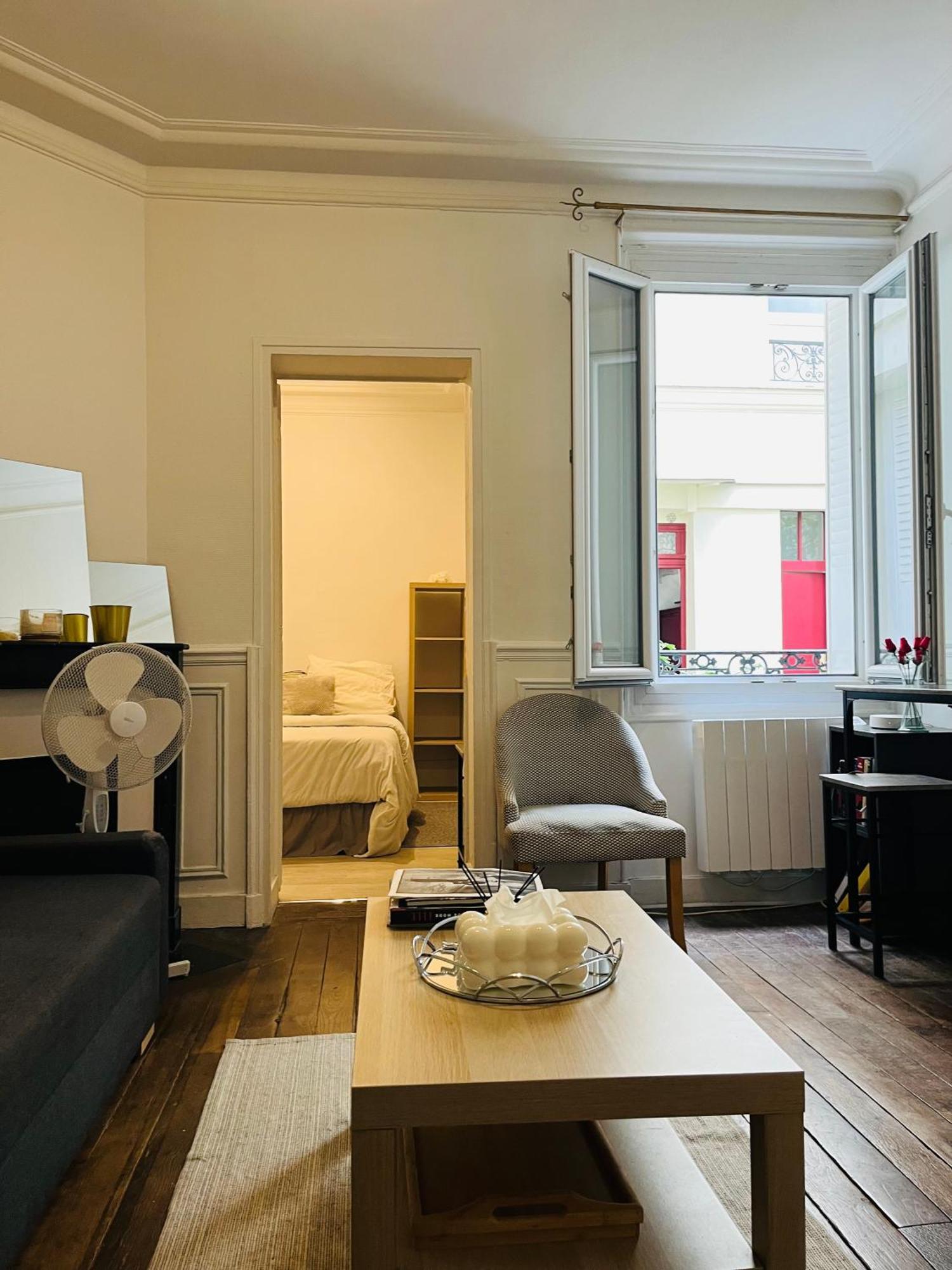 Apartment In Montmartre, Paris, Near Sacre-Coeur Read Host Profile For Booking Exterior foto